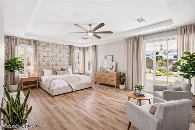 7220 Lake Farm Avenue, Las Vegas, NV 89131