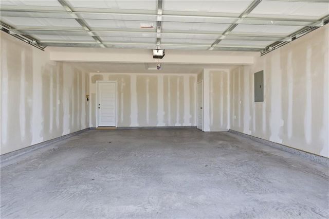 565 W Bluebird Street, Gardner, KS 66030