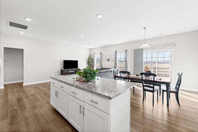 131 Cobble Stone Lane, Clarksville, OH 45113