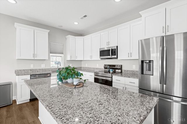 131 Cobble Stone Lane, Clarksville, OH 45113