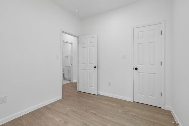 210 Flint Ridge ST, Bastrop, TX 78602