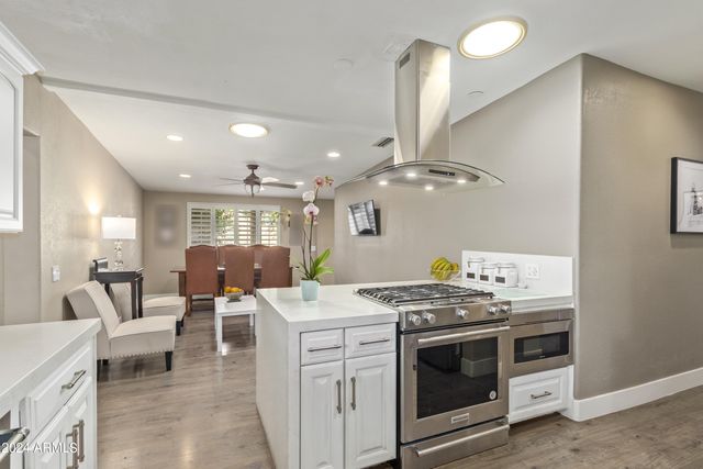 5028 N SCOTTSDALE Road, Paradise Valley, AZ 85253