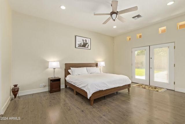 5028 N SCOTTSDALE Road, Paradise Valley, AZ 85253