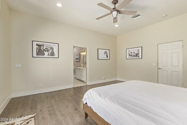 5028 N SCOTTSDALE Road, Paradise Valley, AZ 85253