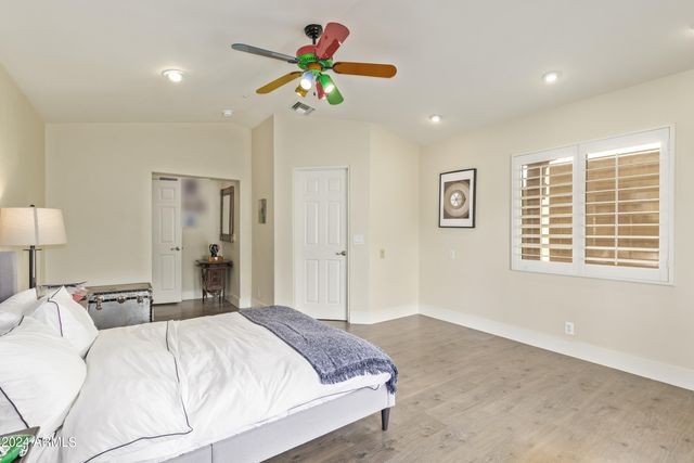 5028 N SCOTTSDALE Road, Paradise Valley, AZ 85253