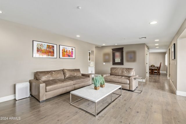 5028 N SCOTTSDALE Road, Paradise Valley, AZ 85253