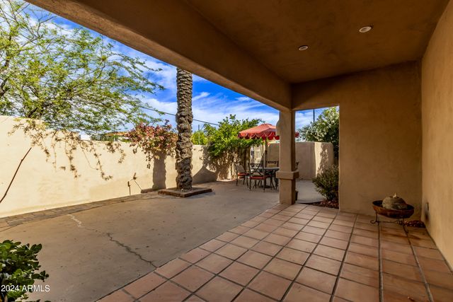 5028 N SCOTTSDALE Road, Paradise Valley, AZ 85253