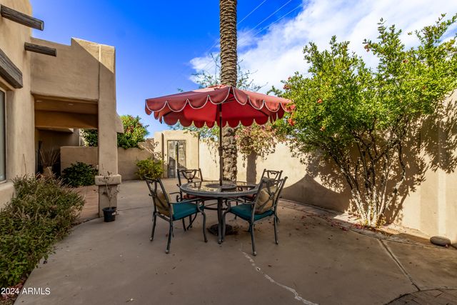 5028 N SCOTTSDALE Road, Paradise Valley, AZ 85253