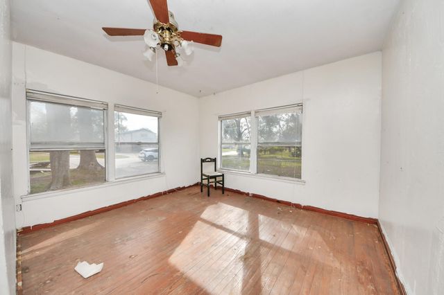 3218 Pansy Street, Pasadena, TX 77505