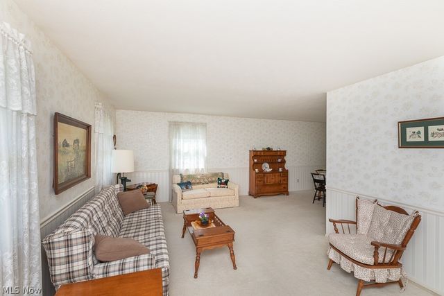 676 Wyleswood Drive, Berea, OH 44017