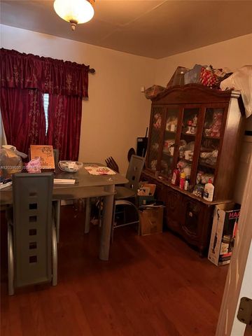 1885 NW 113th Ter, Miami, FL 33167