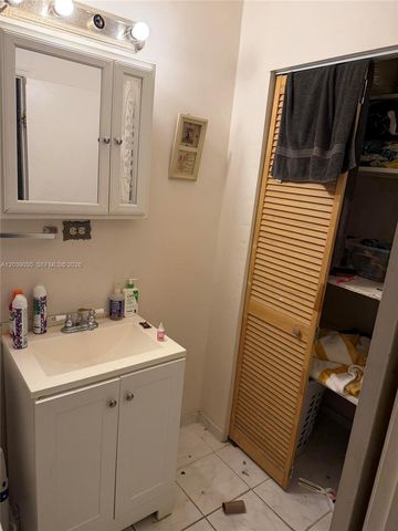 1885 NW 113th Ter, Miami, FL 33167
