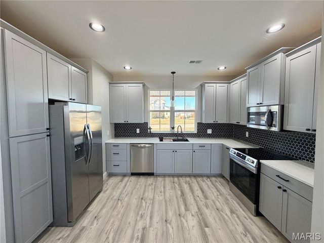 116 Joe D Drive, Jonesburg, MO 63351