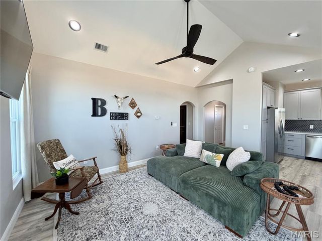 116 Joe D Drive, Jonesburg, MO 63351