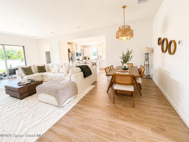 6860 Cameo Drive, Grant, FL 32949