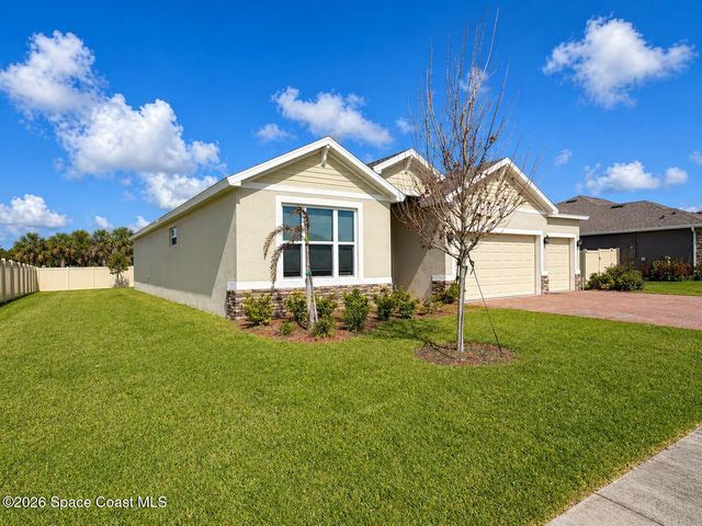6860 Cameo Drive, Grant, FL 32949