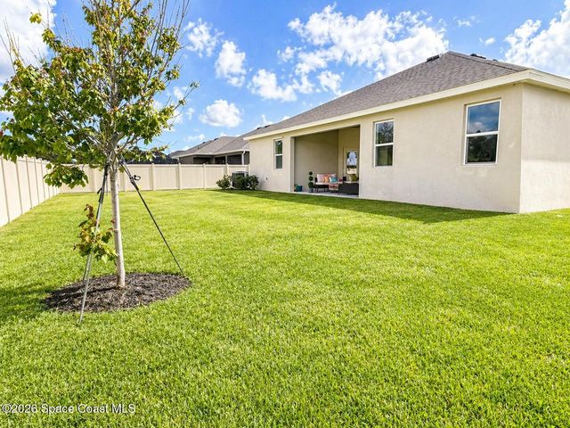 6860 Cameo Drive, Grant, FL 32949