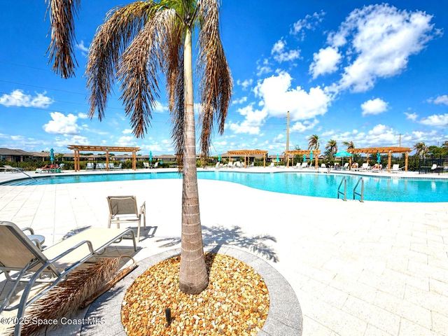 6860 Cameo Drive, Grant, FL 32949