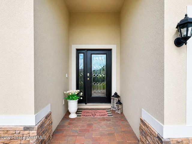 6860 Cameo Drive, Grant, FL 32949