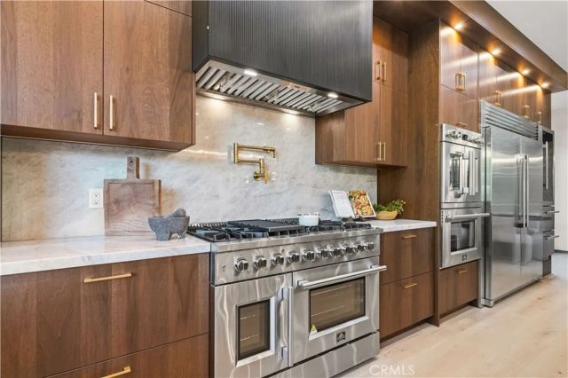 4842 Fulton Avenue, Sherman Oaks, CA 91423