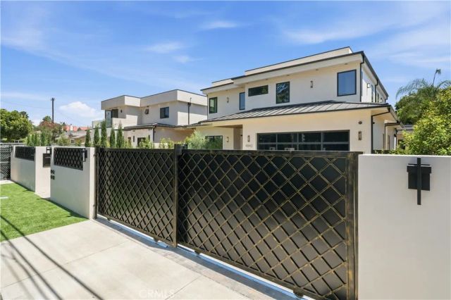 4842 Fulton Avenue, Sherman Oaks, CA 91423
