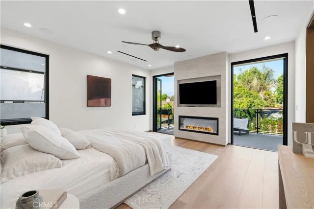 4842 Fulton Avenue, Sherman Oaks, CA 91423