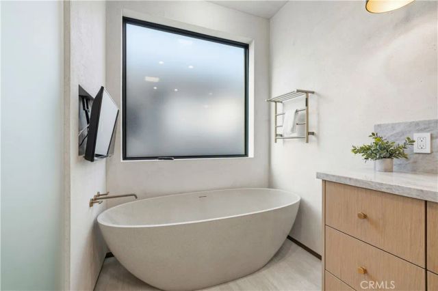 4842 Fulton Avenue, Sherman Oaks, CA 91423