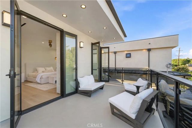4842 Fulton Avenue, Sherman Oaks, CA 91423