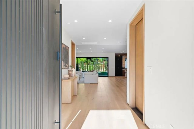 4842 Fulton Avenue, Sherman Oaks, CA 91423