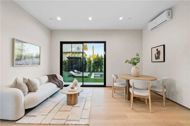 4842 Fulton Avenue, Sherman Oaks, CA 91423