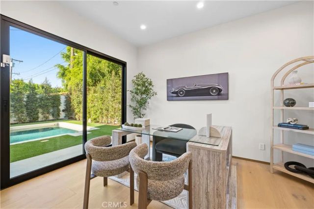 4842 Fulton Avenue, Sherman Oaks, CA 91423