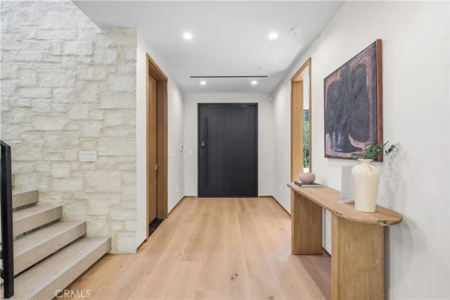 4842 Fulton Avenue, Sherman Oaks, CA 91423