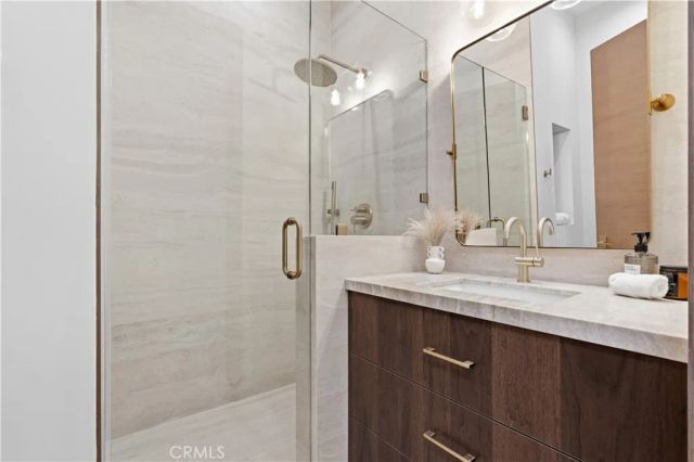 4842 Fulton Avenue, Sherman Oaks, CA 91423