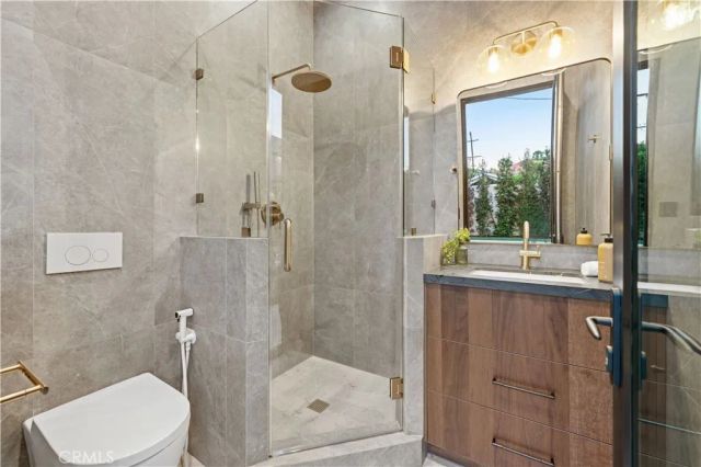 4842 Fulton Avenue, Sherman Oaks, CA 91423