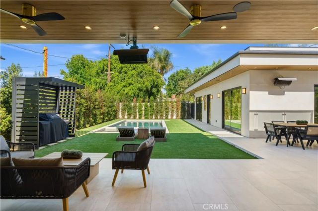 4842 Fulton Avenue, Sherman Oaks, CA 91423