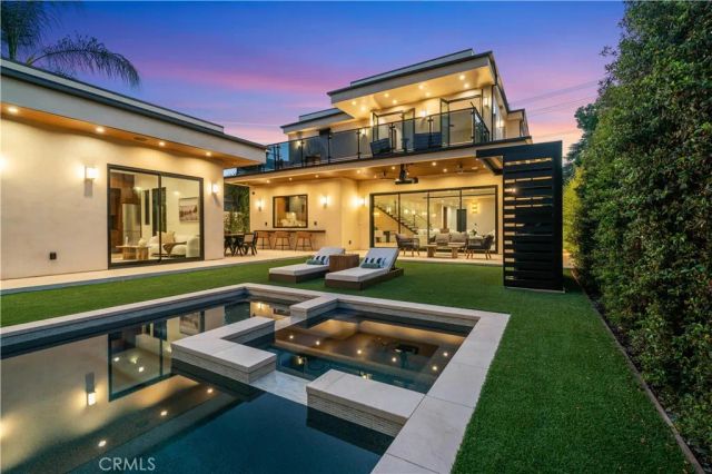 4842 Fulton Avenue, Sherman Oaks, CA 91423