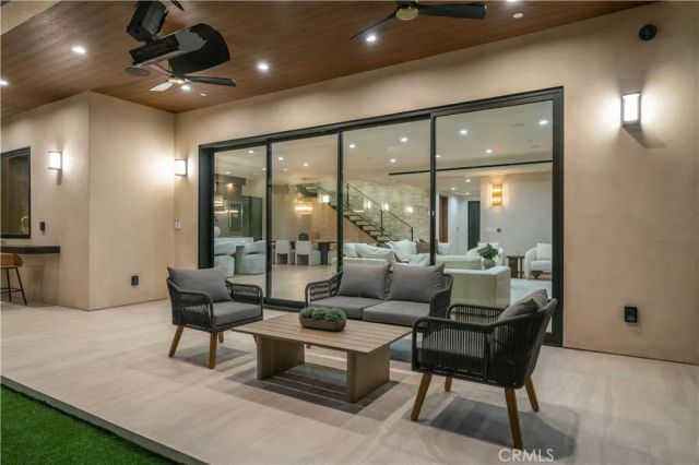 4842 Fulton Avenue, Sherman Oaks, CA 91423