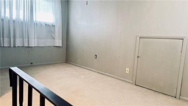 840 Meadow Ave, Monaca, PA 15061