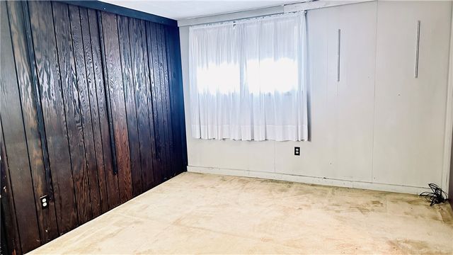 840 Meadow Ave, Monaca, PA 15061