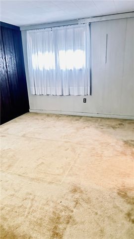 840 Meadow Ave, Monaca, PA 15061