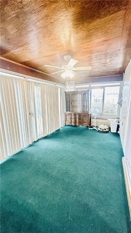 840 Meadow Ave, Monaca, PA 15061