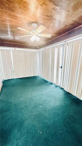 840 Meadow Ave, Monaca, PA 15061