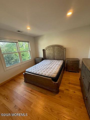 13 Wyckoff Street, Deal, NJ 07723