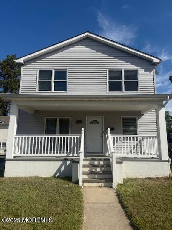 13 Wyckoff Street, Deal, NJ 07723