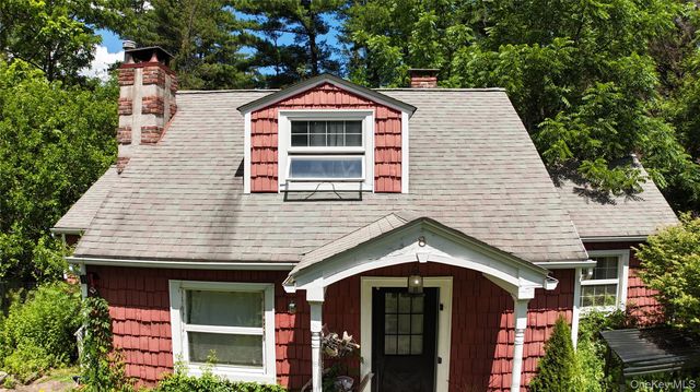 12 Tuscany Drive 8-12, Wappingers Falls, NY 12590