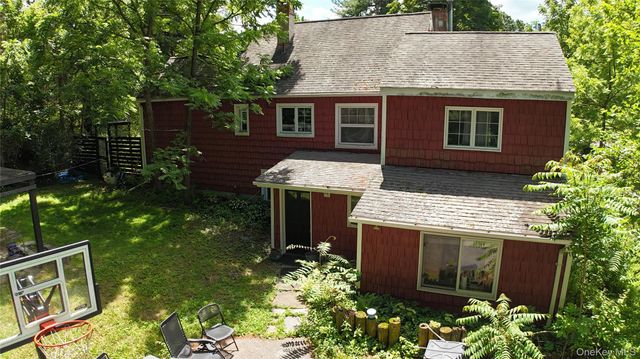12 Tuscany Drive 8-12, Wappingers Falls, NY 12590