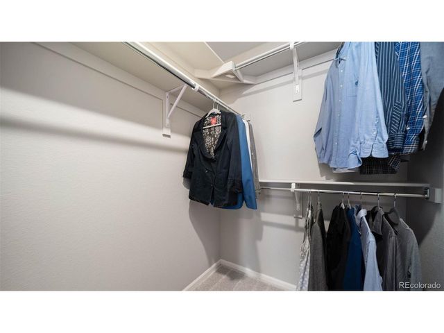 46565 Avery Ln, Bennett, CO 80022