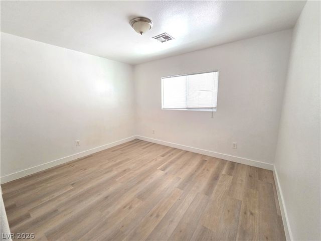 5034 AESOP Avenue, Las Vegas, NV 89139