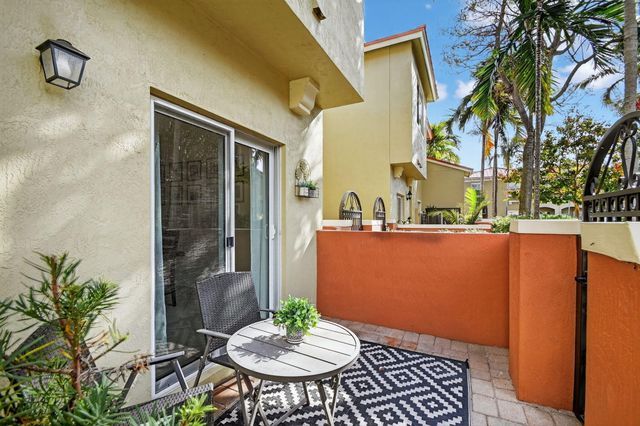 115 Monterey Bay Drive, Boynton Beach, FL 33426