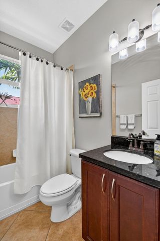 115 Monterey Bay Drive, Boynton Beach, FL 33426